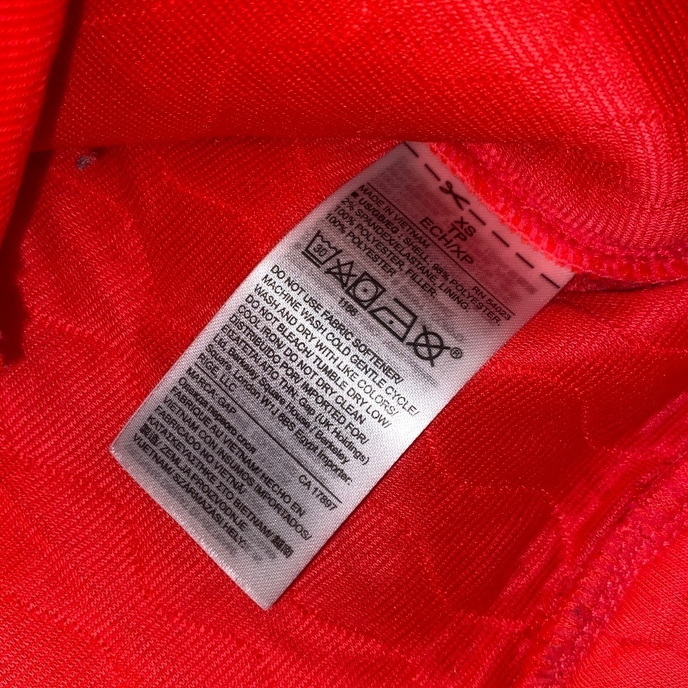 GAP fit Vibrant Jacquard Neon Coral Quilted Hoodie - Picture 3 of 12